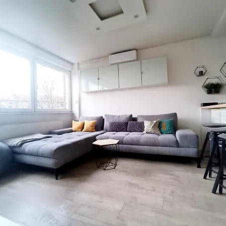 Apartment And Sweet - Self Check In Zagreb